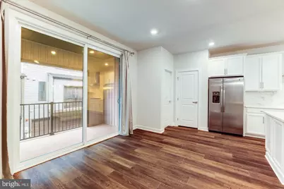 13036 Hattontown Square, Herndon, VA 20171 - Photo 14