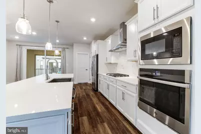 13036 Hattontown Square, Herndon, VA 20171 - Photo 20
