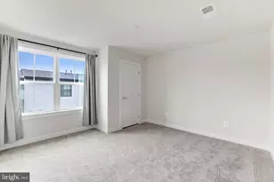 13036 Hattontown Square, Herndon, VA 20171 - Photo 50