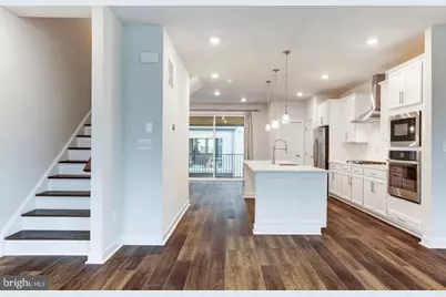 13036 Hattontown Square, Herndon, VA 20171 - Photo 26