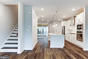 13036 Hattontown Square, Herndon, VA 20171 - Photo 26