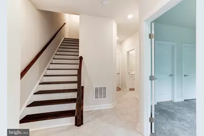 13036 Hattontown Square, Herndon, VA 20171 - Photo 2