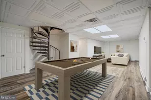 1800 Old Meadow Rd, McLean, VA 22102 - Photo 16