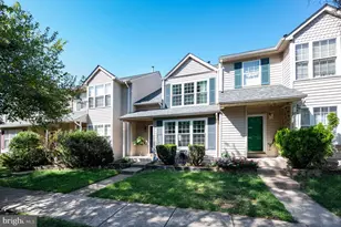 5668 Gosling Dr, Clifton, VA 20124 - Photo 2