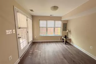 4228 Lower Park Dr, Fairfax, VA 22030 - Photo 8