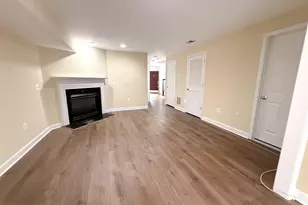 4228 Lower Park Dr, Fairfax, VA 22030 - Photo 6