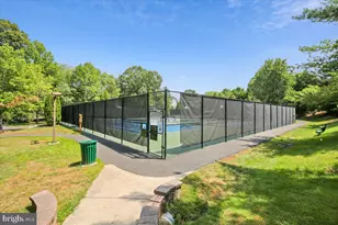 5834 Waterdale Ct, Centreville, VA 20121 - Photo 42