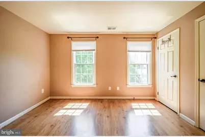 7804 Colonial Springs Boulevard, Alexandria, VA 22306 - Photo 22