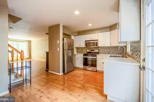 7804 Colonial Springs Blvd, Alexandria, VA 22306 - Photo 8