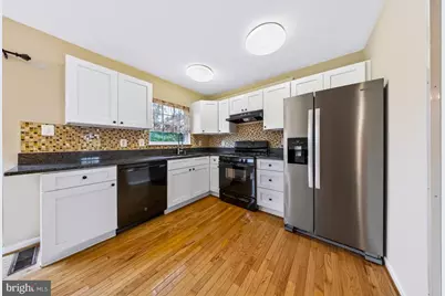 4624 Flatlick Branch Drive, Chantilly, VA 20151 - Photo 6