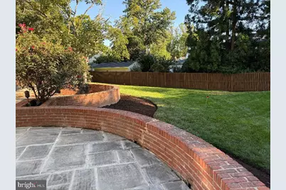 1162 Old Stage Court, McLean, VA 22102 - Photo 2