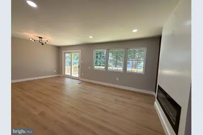 7907 Colorado Springs Drive, Springfield, VA 22153 - Photo 12