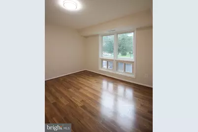 212 Locust Street SE #106, Vienna, VA 22180 - Photo 22