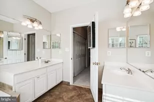 5310 Chieftain Cir, Alexandria, VA 22312 - Photo 16