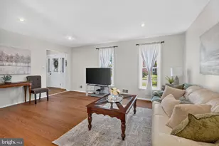 8114 Orville St, Alexandria, VA 22309 - Photo 4