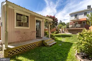 6809 Kenyon Dr, Alexandria, VA 22307 - Photo 14