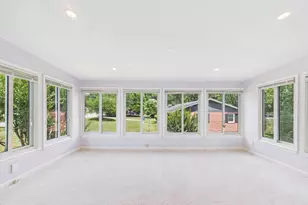 9201 Cherrytree Dr, Alexandria, VA 22309 - Photo 14