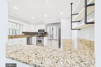 9201 Cherrytree Drive, Alexandria, VA 22309 - Photo 8