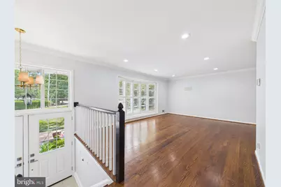 9201 Cherrytree Drive, Alexandria, VA 22309 - Photo 4