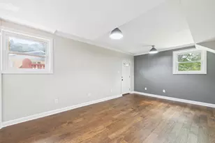 9201 Cherrytree Dr, Alexandria, VA 22309 - Photo 32