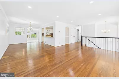 9201 Cherrytree Drive, Alexandria, VA 22309 - Photo 6