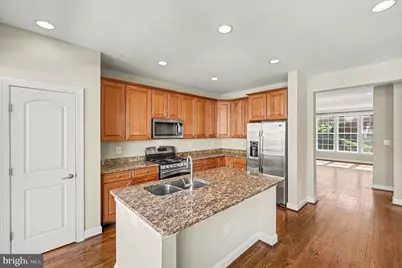 8046 Reserve Way, Vienna, VA 22182 - Photo 46