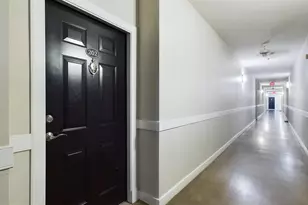 12957 Centre Park Cir, Herndon, VA 20171 - Photo 2
