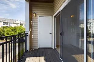 12957 Centre Park Cir, Herndon, VA 20171 - Photo 16