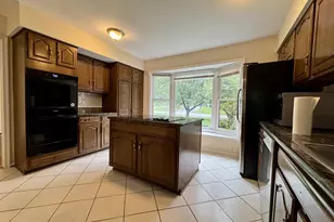 8470 Clover Leaf Dr, McLean, VA 22102 - Photo 6