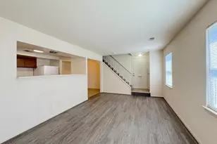 8632 Walutes Cir, Alexandria, VA 22309 - Photo 4
