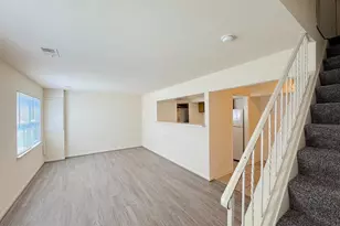 8632 Walutes Cir, Alexandria, VA 22309 - Photo 2