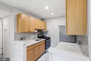 4203 Americana Dr, Annandale, VA 22003 - Photo 12