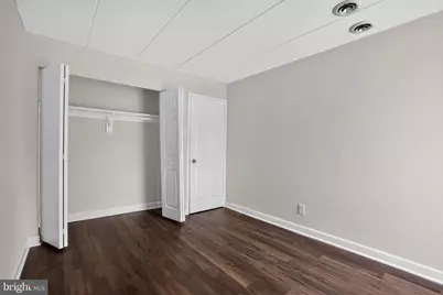 [Address not provided], Alexandria, VA 22303 - Photo 12