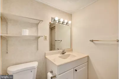 2530 Leeds Road, Oakton, VA 22124 - Photo 28