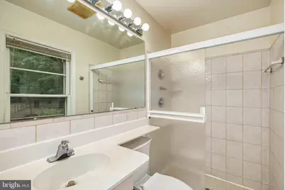 2530 Leeds Road, Oakton, VA 22124 - Photo 22