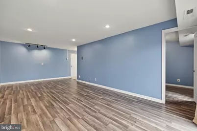 3100 S Manchester Street #514, Falls Church, VA 22044 - Photo 4