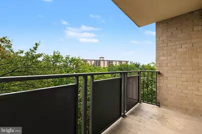3100 S Manchester Street #514, Falls Church, VA 22044 - Photo 8