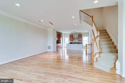9548 Canonbury Square, Fairfax, VA 22031 - Photo 8
