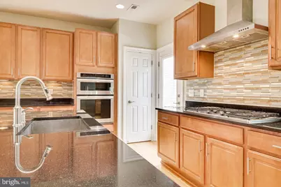 9548 Canonbury Square, Fairfax, VA 22031 - Photo 16