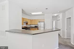 13329 Connor Dr, Centreville, VA 20120 - Photo 8
