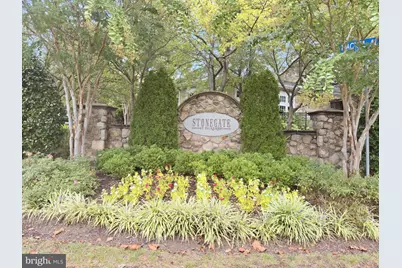 13329 Connor Drive #E, Centreville, VA 20120 - Photo 36