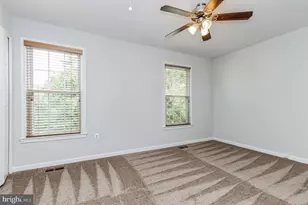 6531 E Brick Hearth Ct E, Alexandria, VA 22306 - Photo 16