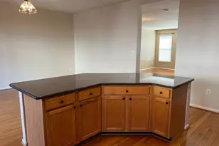 8818 Royal Doulton Ln, Fairfax, VA 22031 - Photo 32