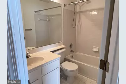 8818 Royal Doulton Lane, Fairfax, VA 22031 - Photo 48