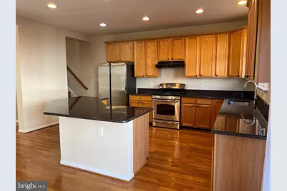 8818 Royal Doulton Lane, Fairfax, VA 22031 - Photo 30