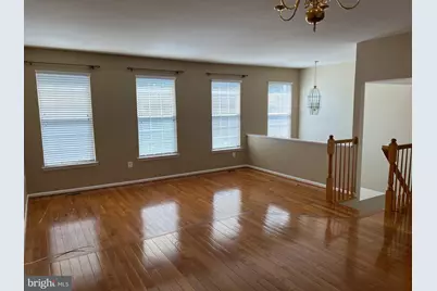 8818 Royal Doulton Lane, Fairfax, VA 22031 - Photo 20