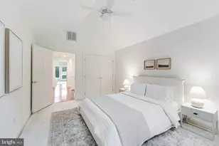 2068 Beacon Heights Dr, Reston, VA 20191 - Photo 30