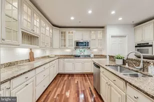 2068 Beacon Heights Dr, Reston, VA 20191 - Photo 48