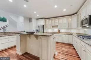 2068 Beacon Heights Dr, Reston, VA 20191 - Photo 46