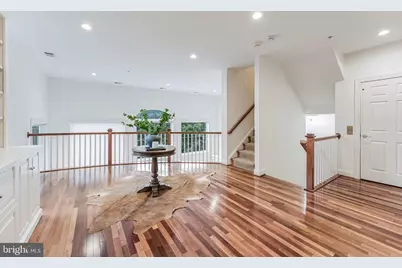 2068 Beacon Heights Drive, Reston, VA 20191 - Photo 12